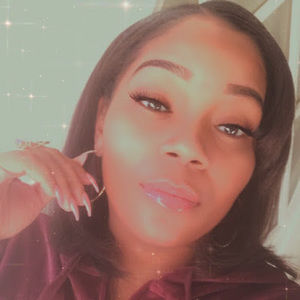 Meet your Posher, Melina